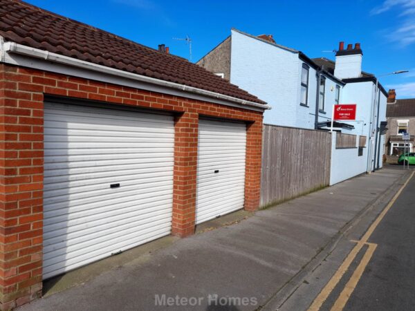 College Street, Cleethorpes