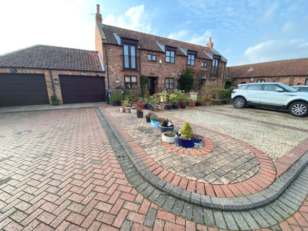 Whitehall Country Cottages, Cleethorpes